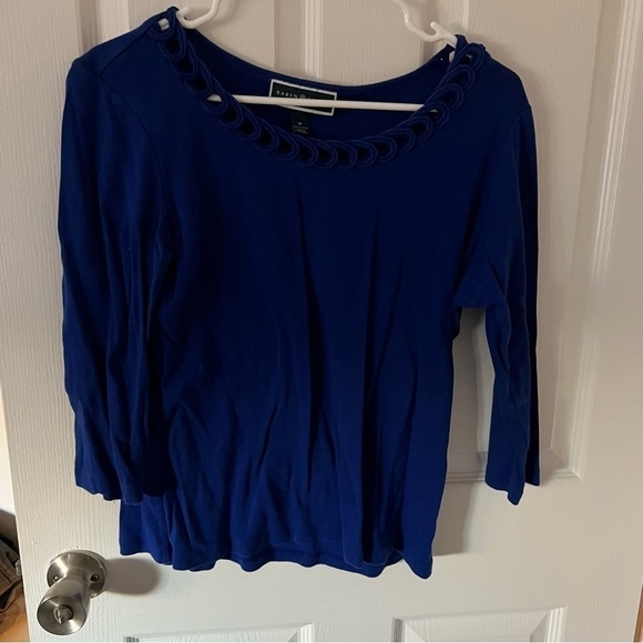 Blue Top - Picture 1 of 5